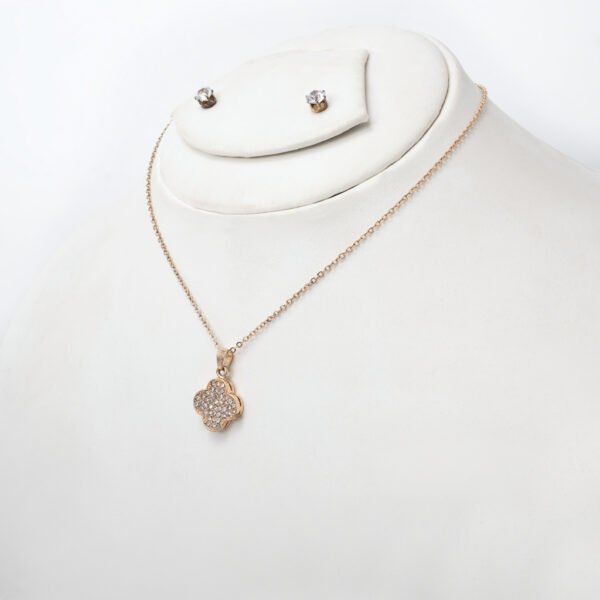 Gold Color Silver Zircons Clover Unique Pendant Necklace For Women